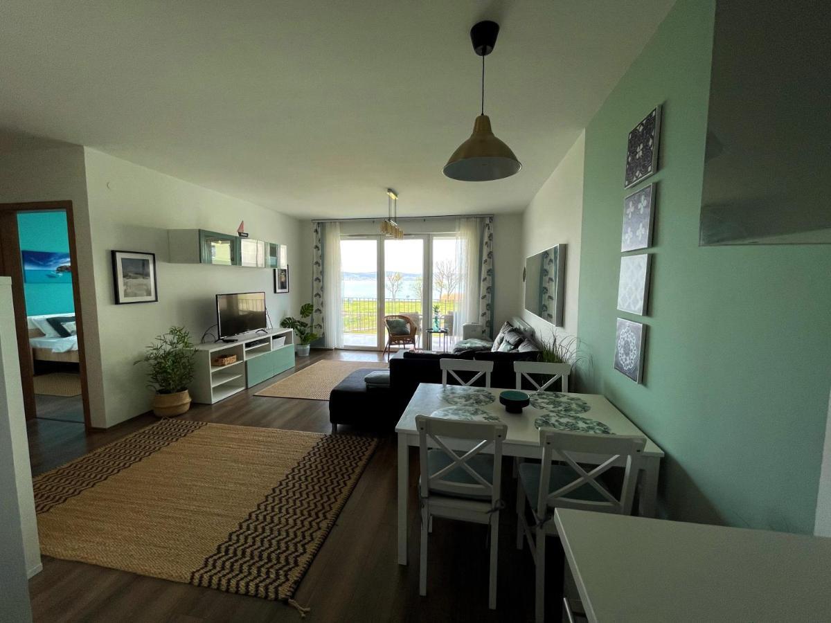 Vizpart Honved Apartman Balatonlelle Exterior photo
